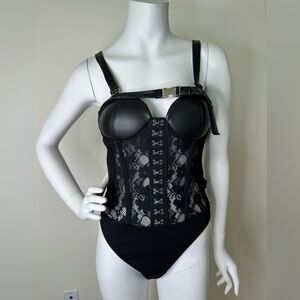 MANÈRE DE VOIR BLACK LACE FAUX LEATHER HOOK CLOSURE BODYSUIT SZ 10 UK MEDIUM
